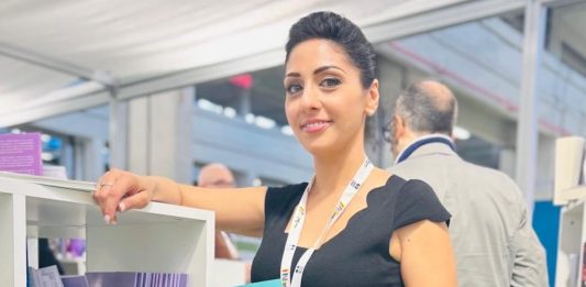 Libro "27 minuti di treno" della carmagnolese Alessandra Lonardo