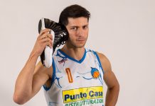 delfini acaja basket