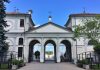 Uno studio per recuperare l’ingresso storico del cimitero di Carmagnola apertura cimitero centrale carmagnola ognissanti