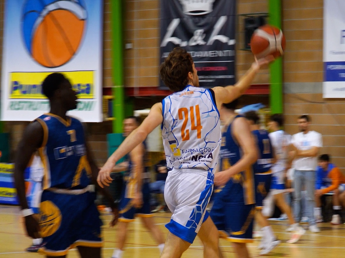 I Delfini Basket Carmagnola si aggiudicano il primo derby stagionale con la BTM