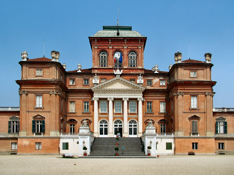 Il parlamentare Stefano Colucci in visita al Castello di Racconigi