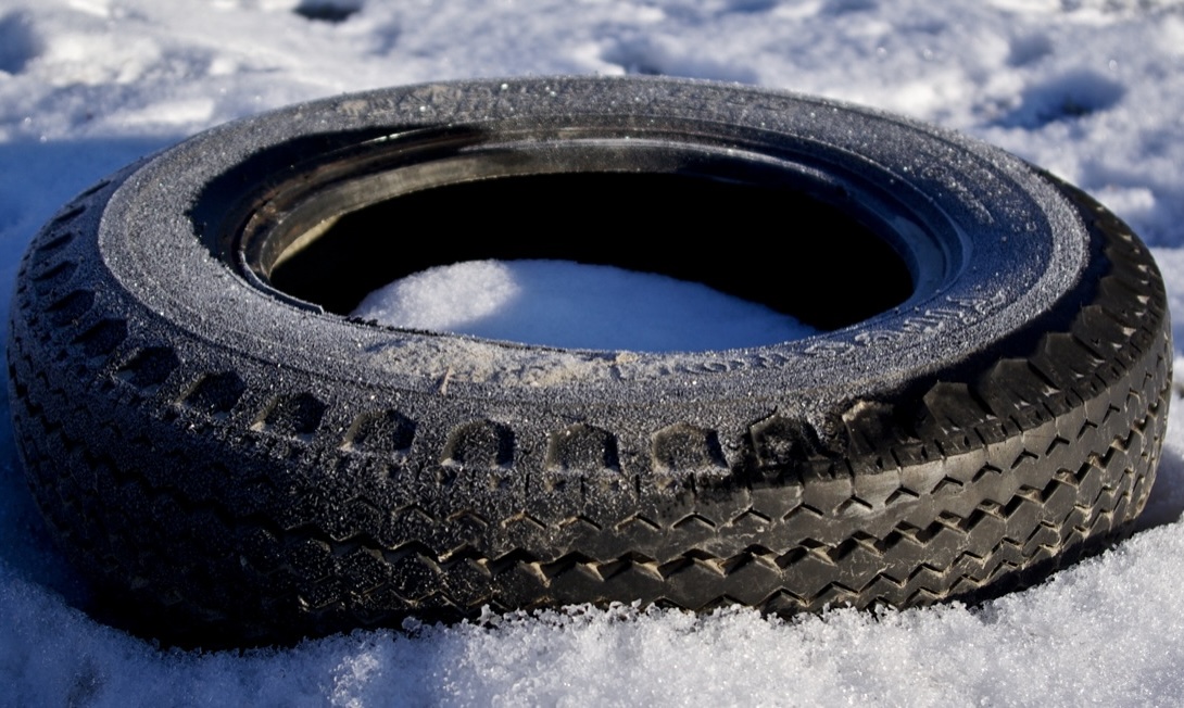 Da oggi in vigore l'obbligo di gomme invernali o catene, anche a Carmagnola e nel Carmagnolese
