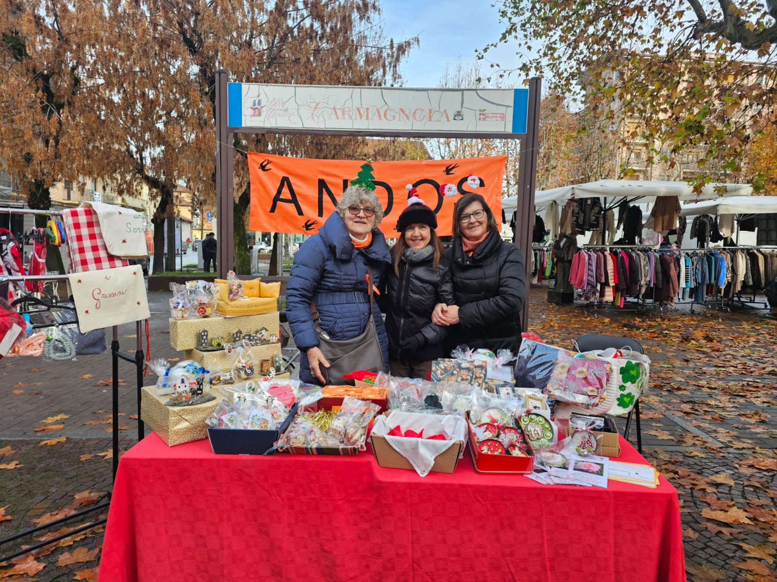 Dicembre andos Mercatino Natale realizzato