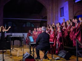 Castagnole Choir Community