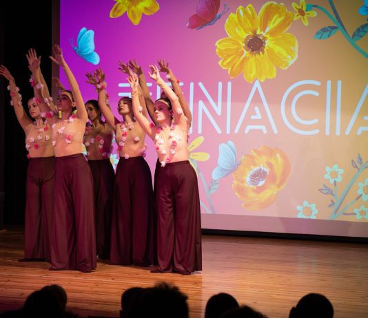 Essenza Donna 2026 a Carmagnola, tra arte e riflessione Essenza Donna danzatrici