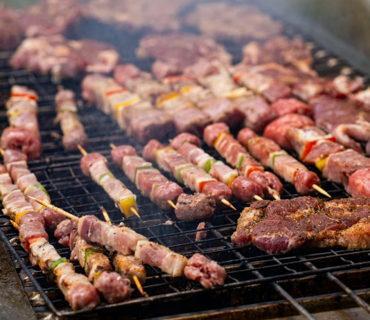 A Polonghera torna la grigliata di Pasquetta degli Alpini Polonghera Alpini grigliata