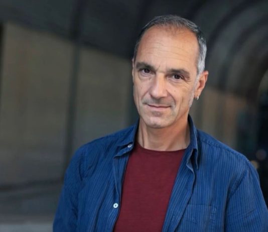 Vinovo spettacolo eroe