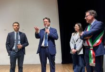 Gli studenti di Villastellone hanno incontrato l’eurodeputato Giovanni Crosetto Villastellone eurodeputato Giovanni Crosetto