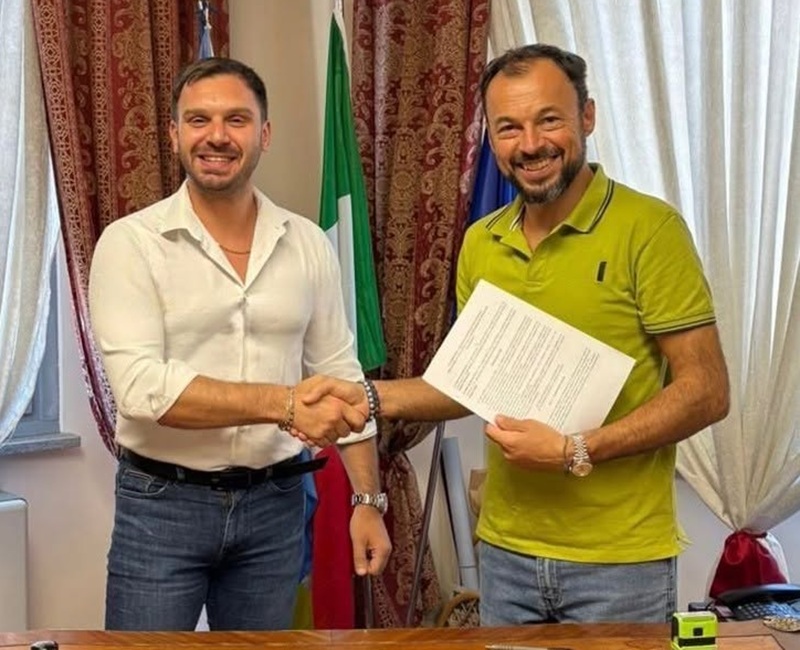 Poirino / Santena: acquistato il terreno per la nuova piscina