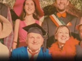 A Casalgrasso va in scena la commedia “Vota Perasso” Casalgrasso vota commedia