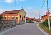 tetti grandi carmagnola piazza