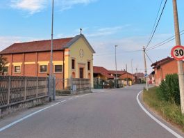 tetti grandi carmagnola piazza