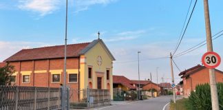 tetti grandi carmagnola piazza