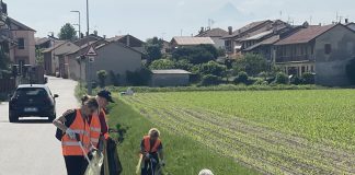 volontari rifiuti carmagnola