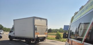 Cambiano camion moto