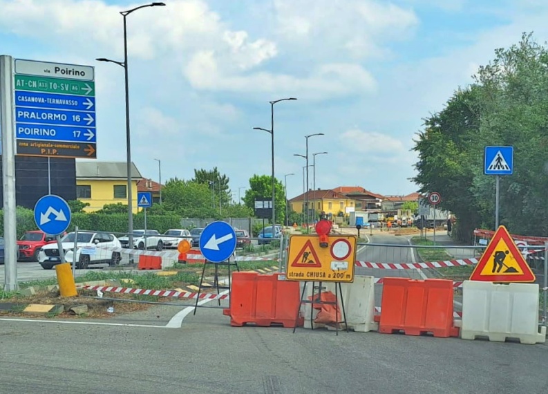 lavori via poirino carmagnola