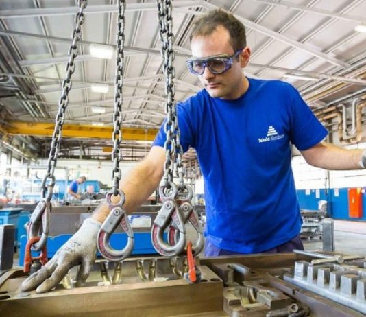 Teksid Carmagnola, i sindacati denunciano «impianti fermi, caldo estremo e problemi di sicurezza» teksid carmagnola caldo