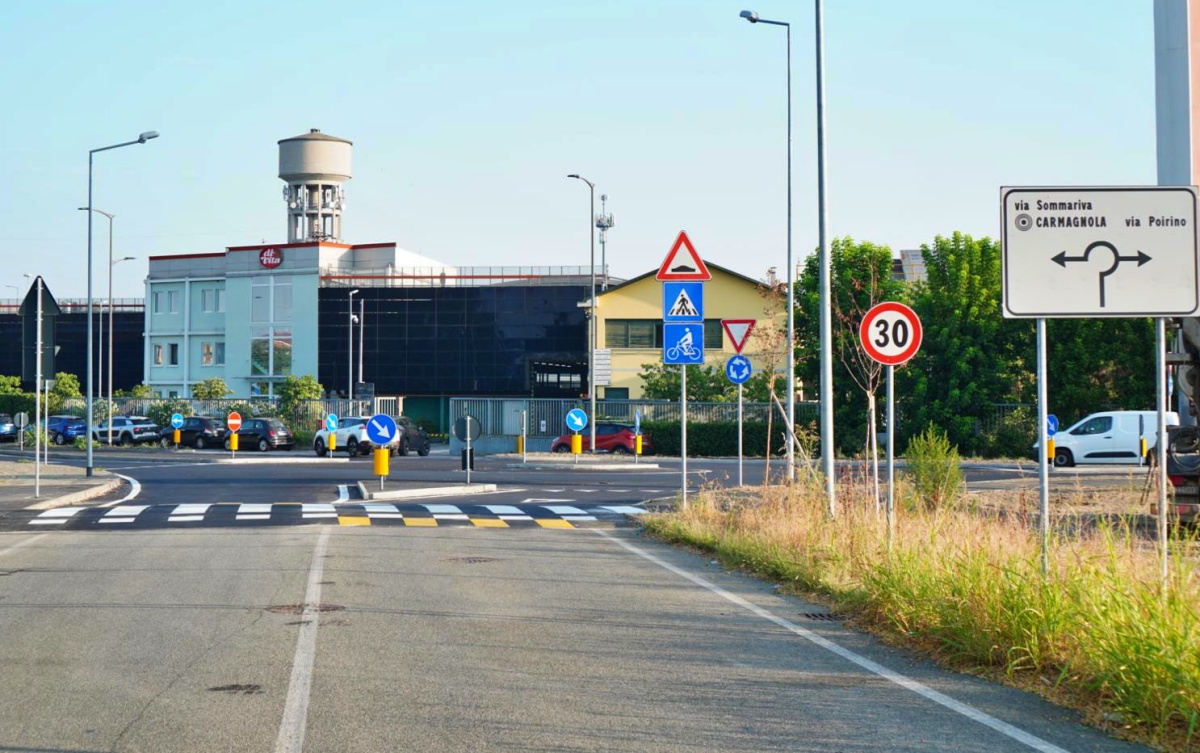 rotonda via poirino carmagnola