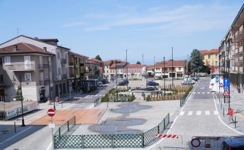 piazza Santena Martiri