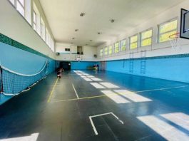 Chiusa la palestra della scuola di San Bernardo dopo il crollo di un infisso palestra scuola san bernardo carmagnola IC2