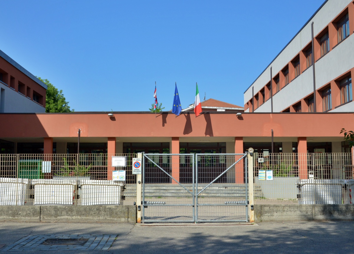 scuola primo levi carmagnola