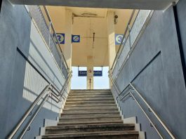 Treni, i pendolari denunciano: «a Carmagnola una stazione non a norma» stazione treni carmagnola