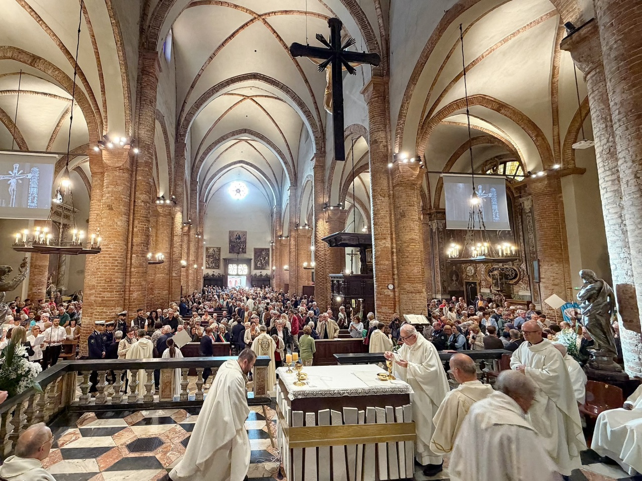 carmagnola parroci