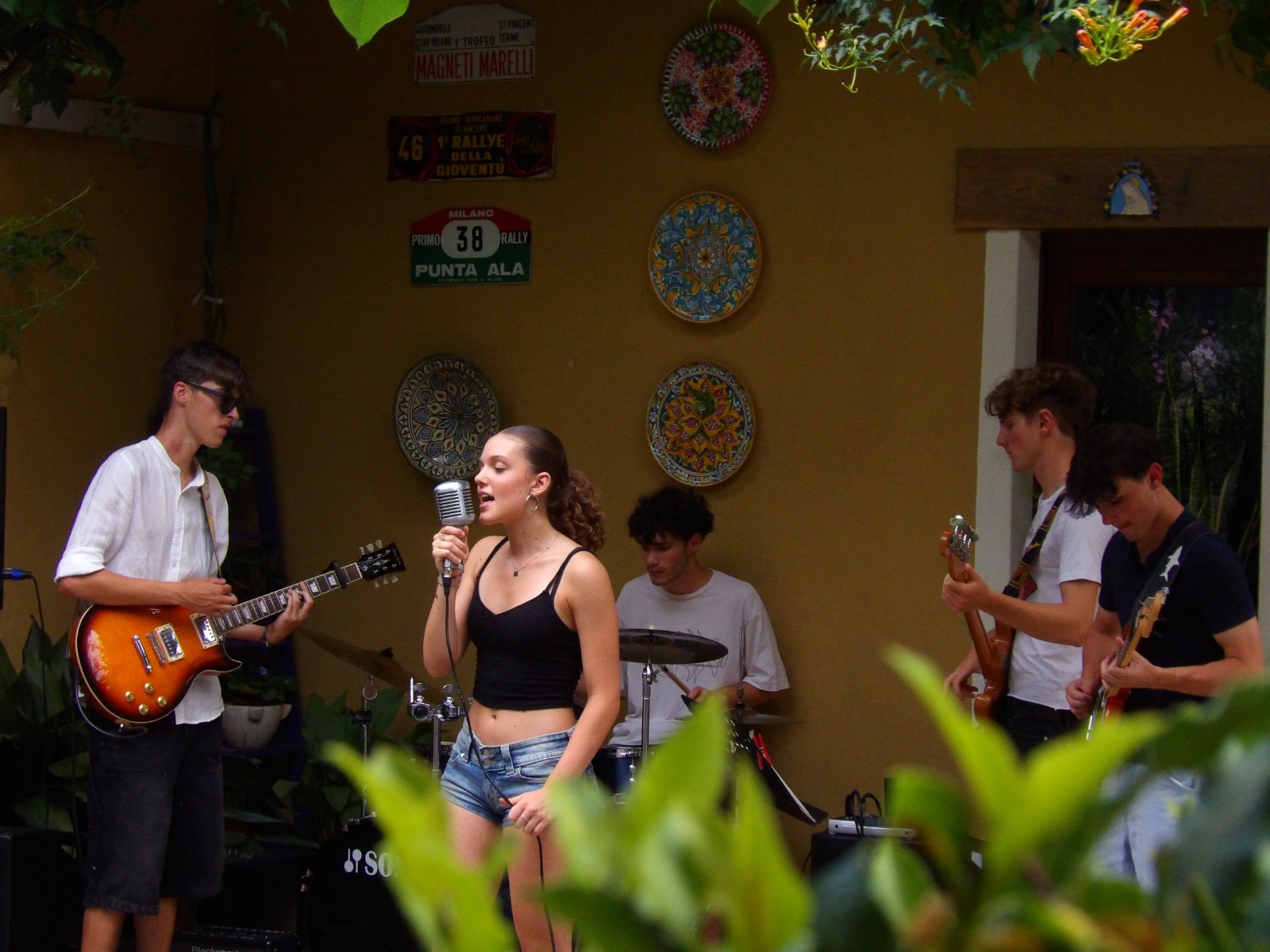Home Concert Carmagnola, la nuova frontiera della musica dal vivo