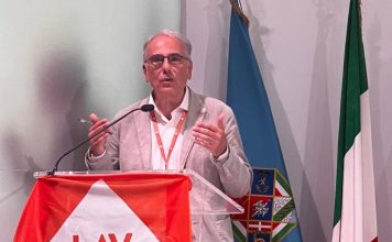 Gianluca Felicetti (presidente LAV) presenta a Carmagnola il suo libro “La politica degli animali” gianluca felicetti
