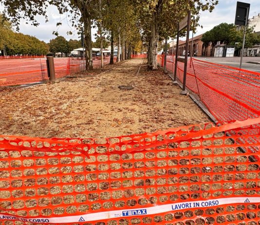 Proseguono i lavori per riqualificare piazza Martiri a Carmagnola lavori piazza martiri carmagnola